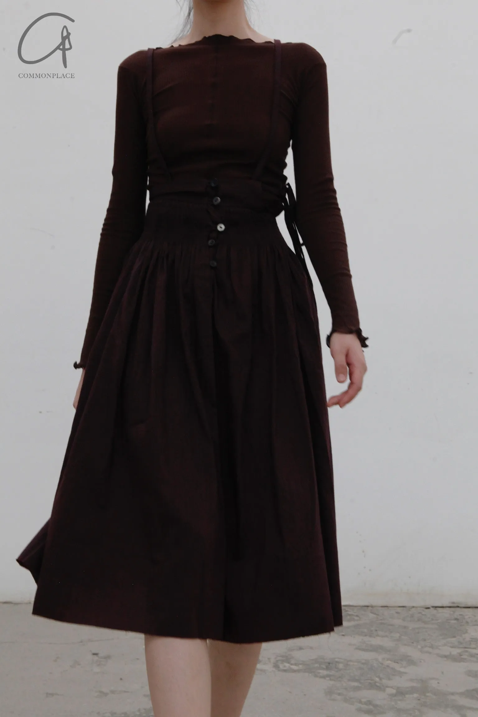 A Tentative Atelier A1920570 Hand-stitched garland culottes