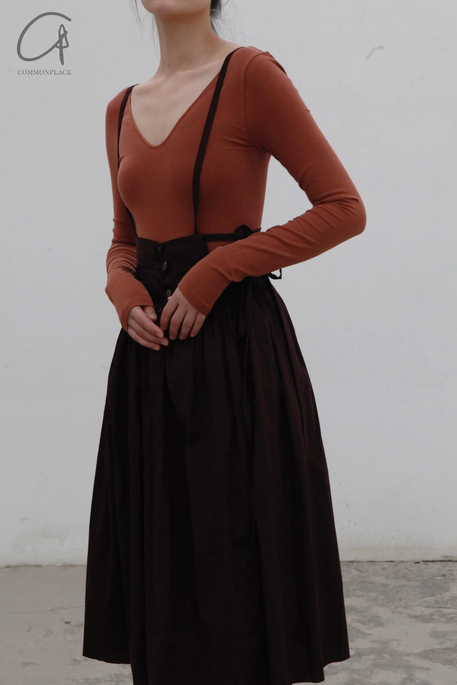 A Tentative Atelier A1920570 Hand-stitched garland culottes
