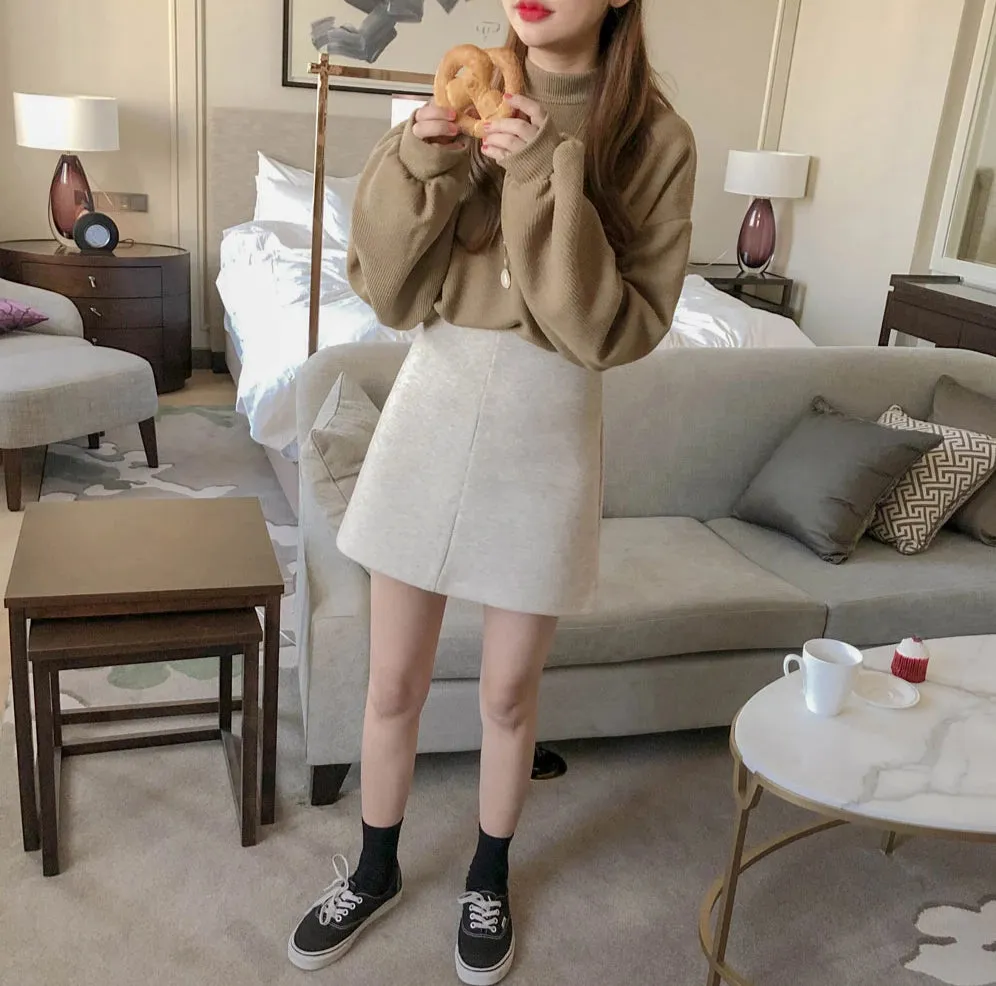 [Korean Style] Cherry Puff Sleeve Turtleneck